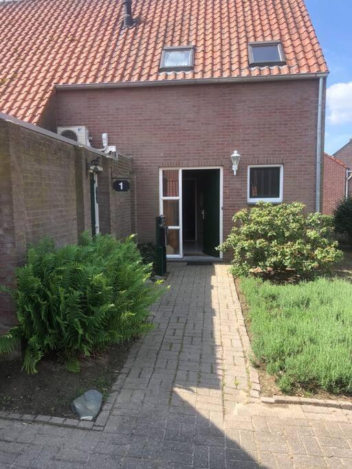 Laaker Villa Nearby Outlet Roermond Ohe en Laak Bagian luar foto